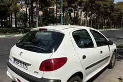 پژو، 206
