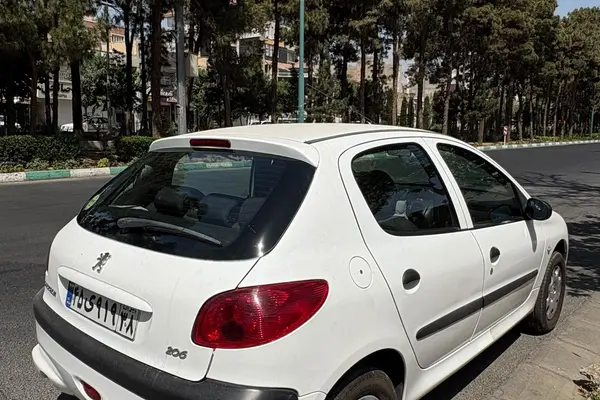 پژو  206