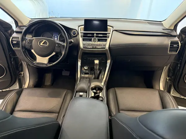 لکسوس، NX هیبرید