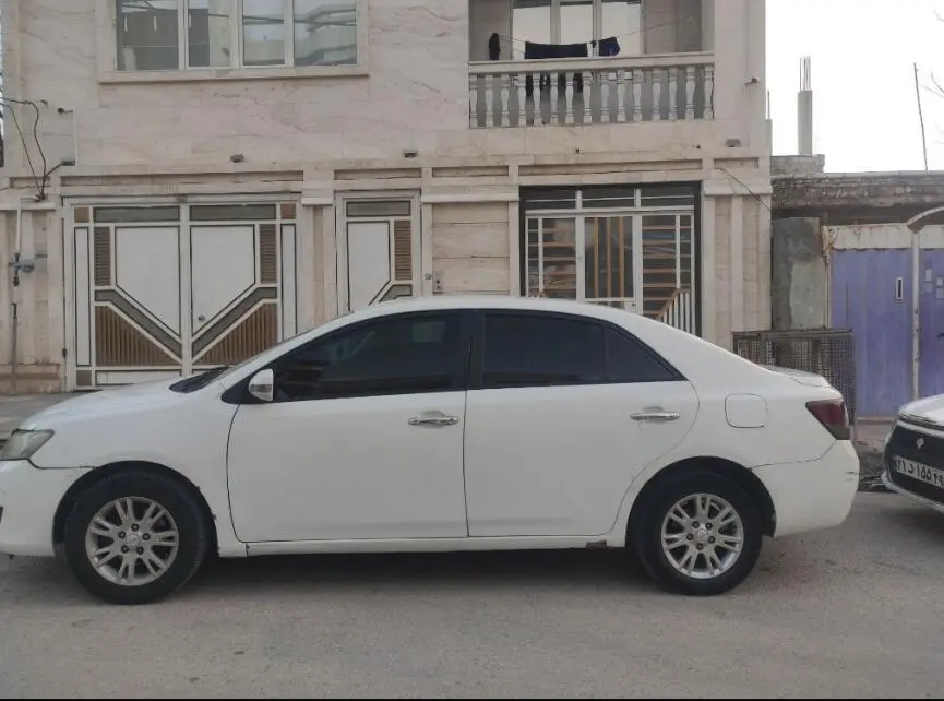 زوتی،  آریو