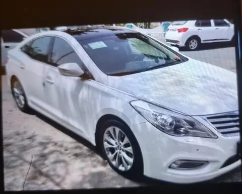 هیوندای، آزرا (گرنجور)