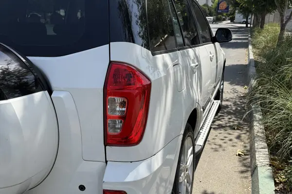 ام وی ام  X33 S