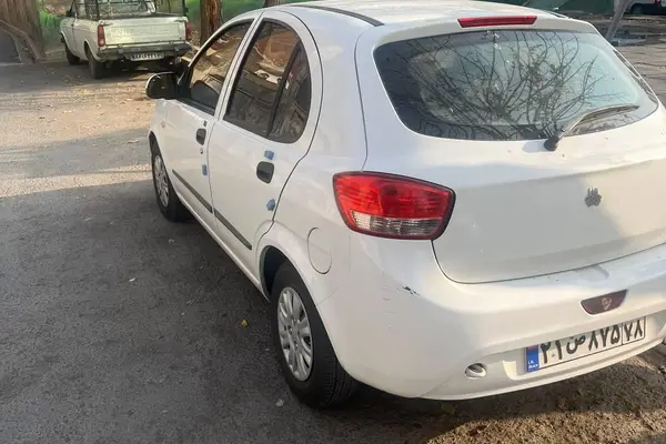 تیبا، هاچ بک