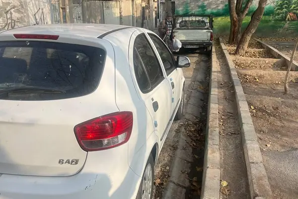 تیبا، هاچ بک