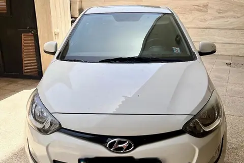 هیوندای، i20