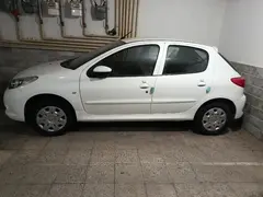 پژو، 207