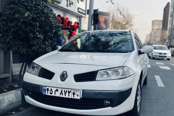 رنو، مگان (مونتاژ)