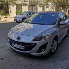 مزدا، 3 نیو صندوق دار