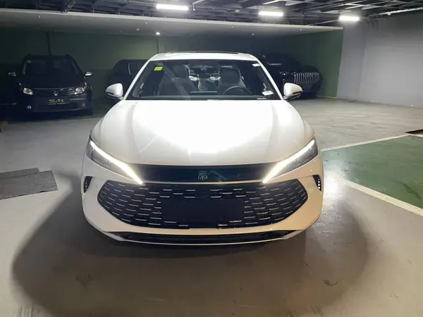 بی وای دی  چین پلاس DMi