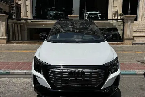 آئودی، Q5 e-tron