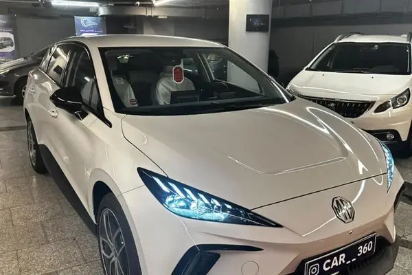 ام جی  4ev