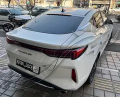 پیش فروش کی ام سی، J7