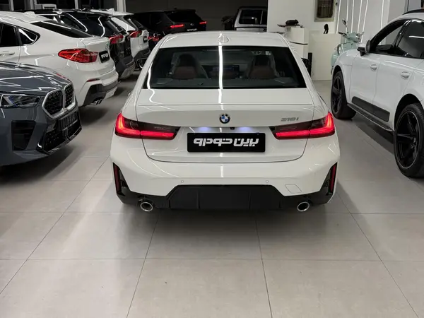 ب ام و، سری 3 سدان