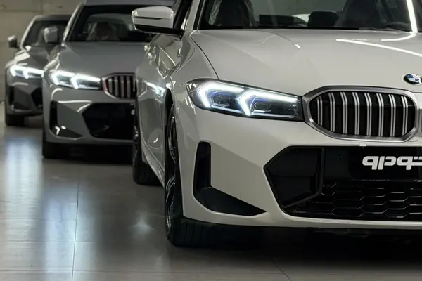 ب ام و، سری 3 سدان