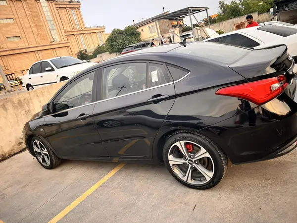 ام وی ام  آریزو 5ev