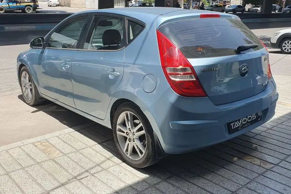 هیوندای  i30