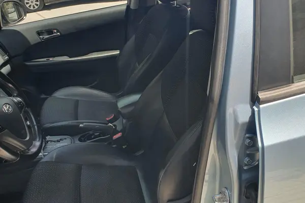 هیوندای  i30