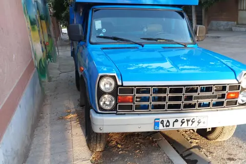 زامیاد، وانت نیسان
