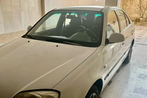 هیوندای، ورنا