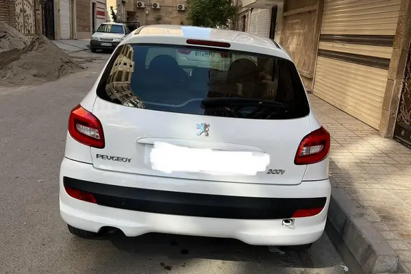 پژو  207
