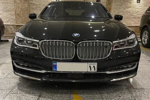 ب ام و، سری 7