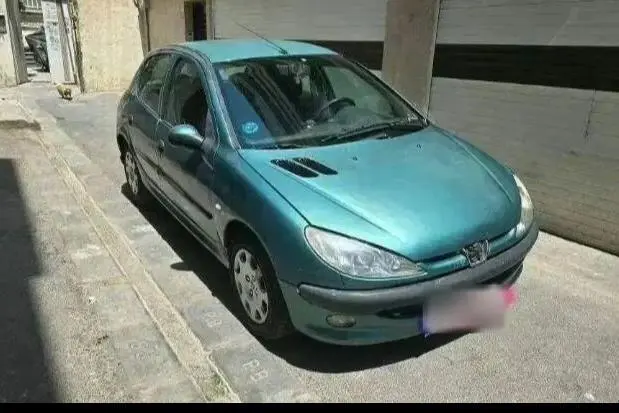 پژو،  206