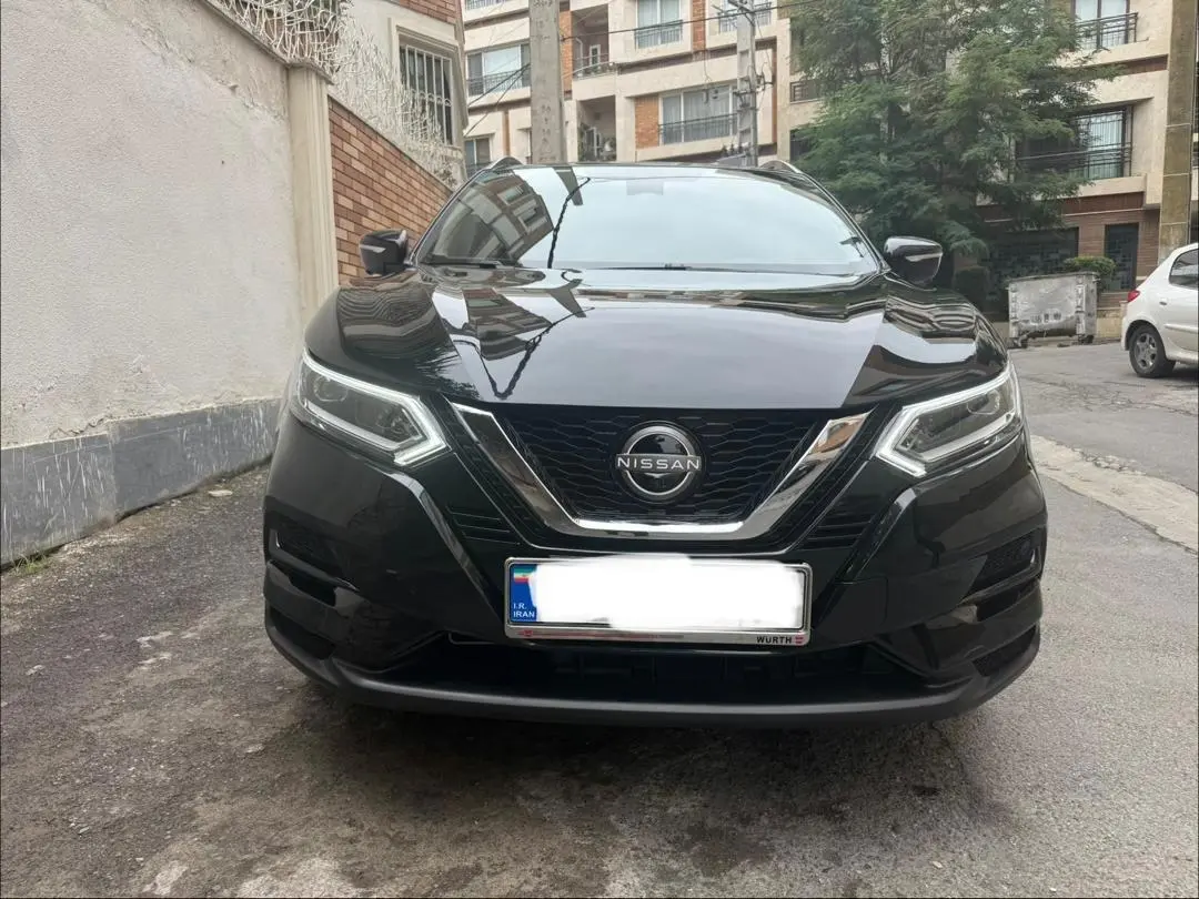 نیسان،  قشقایی