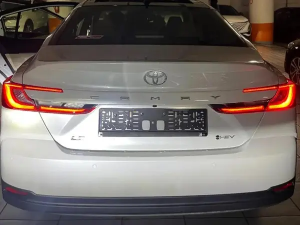 تویوتا، کمری هیبرید