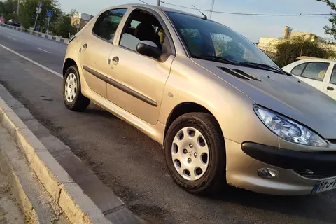 پژو، 206