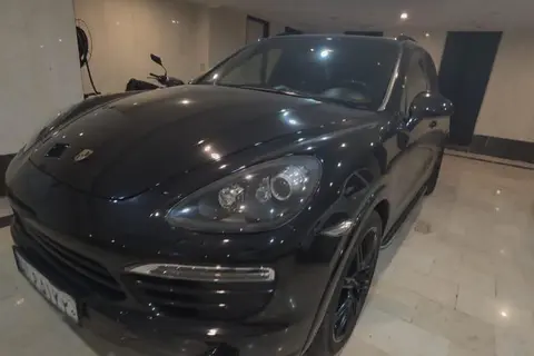 پورشه، کاین