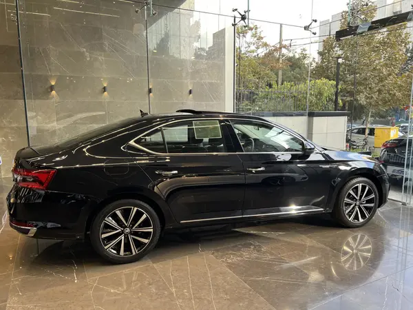 اشکودا، سوپرب