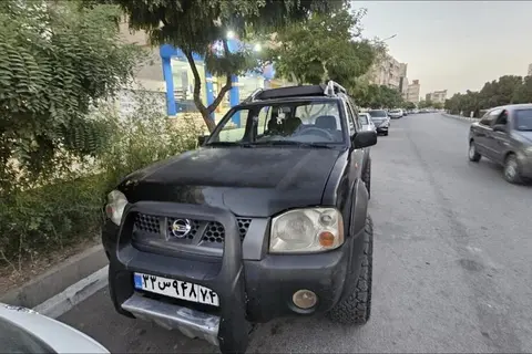 نیسان، رونیز