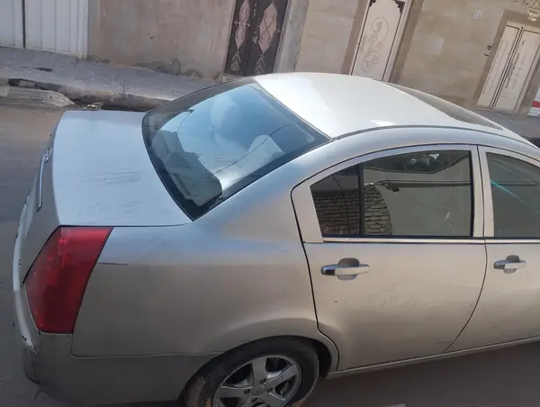ام وی ام  530