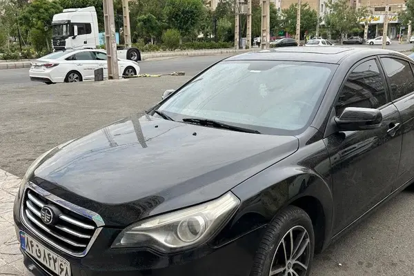 بسترن  B50F