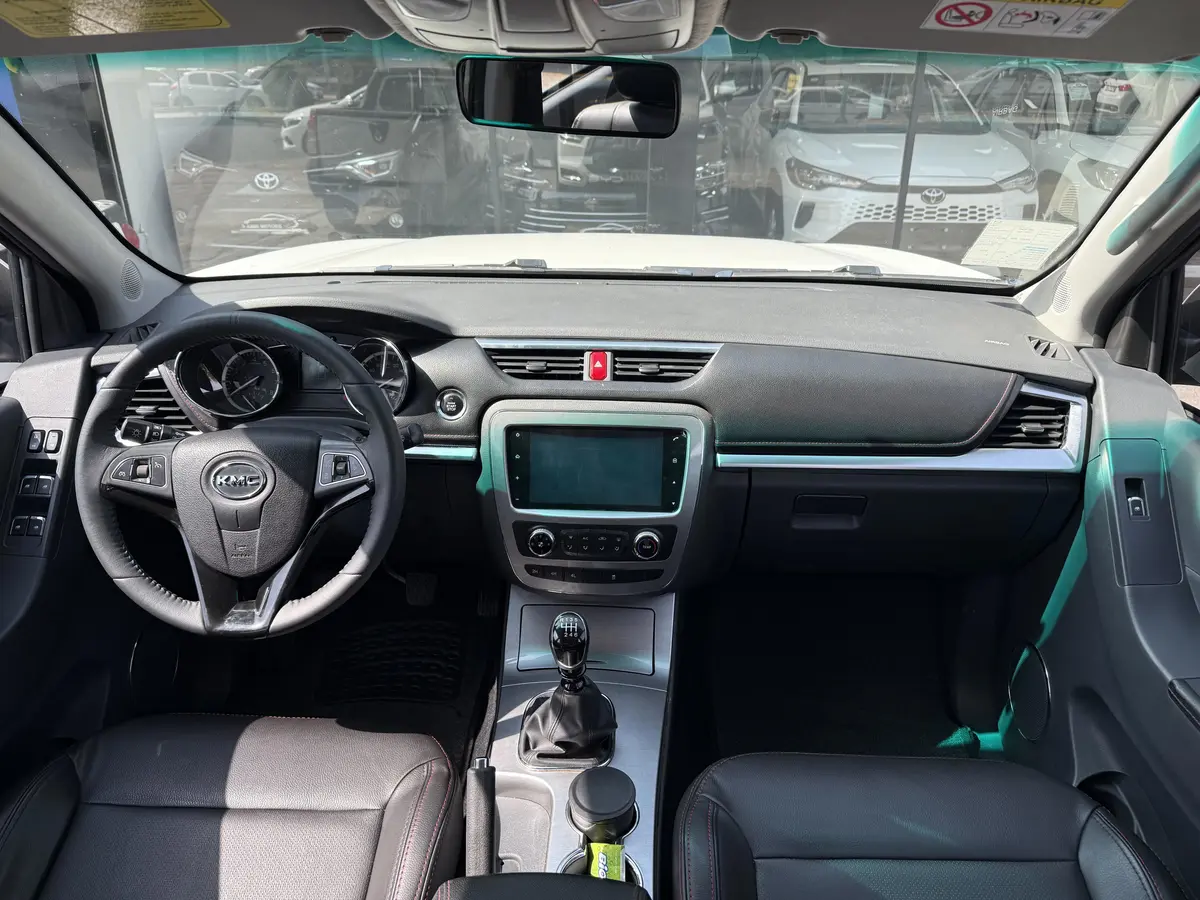 کی ام سی،  T8