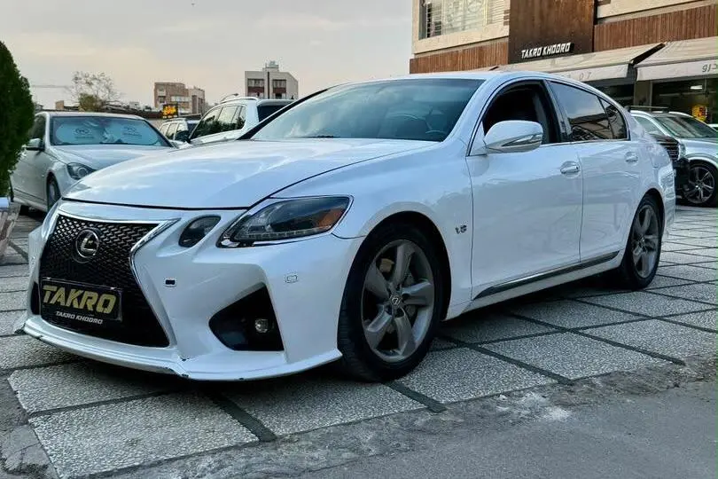 لکسوس،  GS