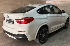 ب ام و، X4