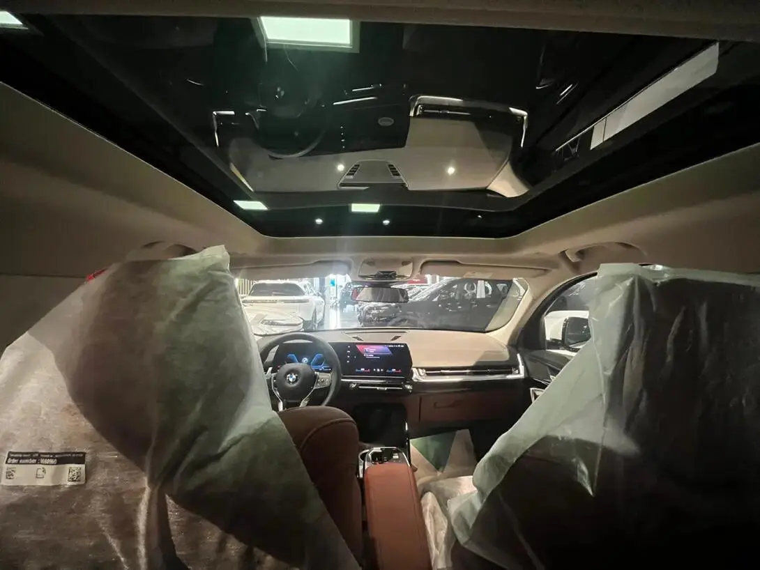ب ام و،  X2