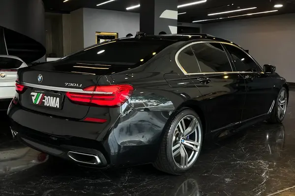 ب ام و، سری 7