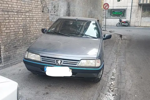 پژو، 405