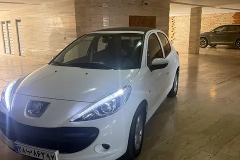پژو، 207