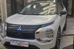 میتسوبیشی، اوتلندر