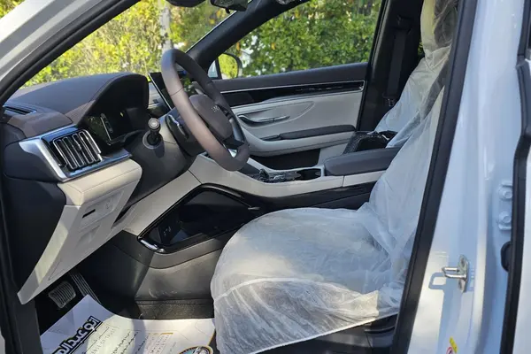 بی وای دی، سانگ پلاس DMi