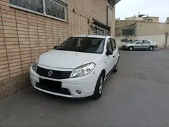 رنو، ساندرو