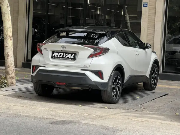 تویوتا، C-HR