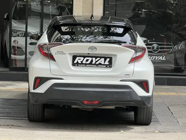 تویوتا، C-HR