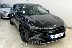 کی ام سی، J7