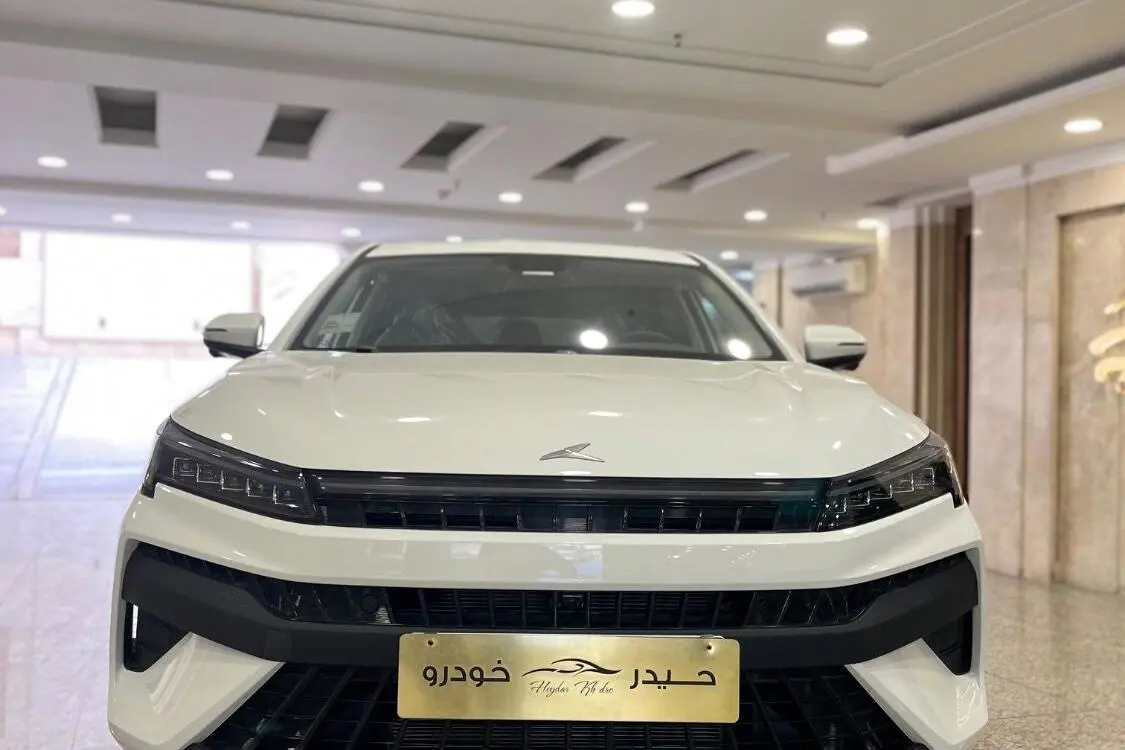 کی ام سی،  J7