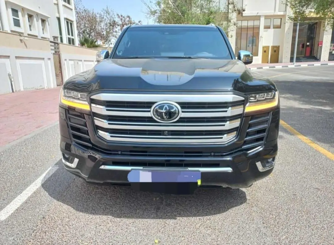 تویوتا،  لندکروزر هیبرید