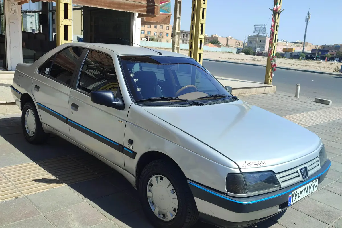پژو،  405